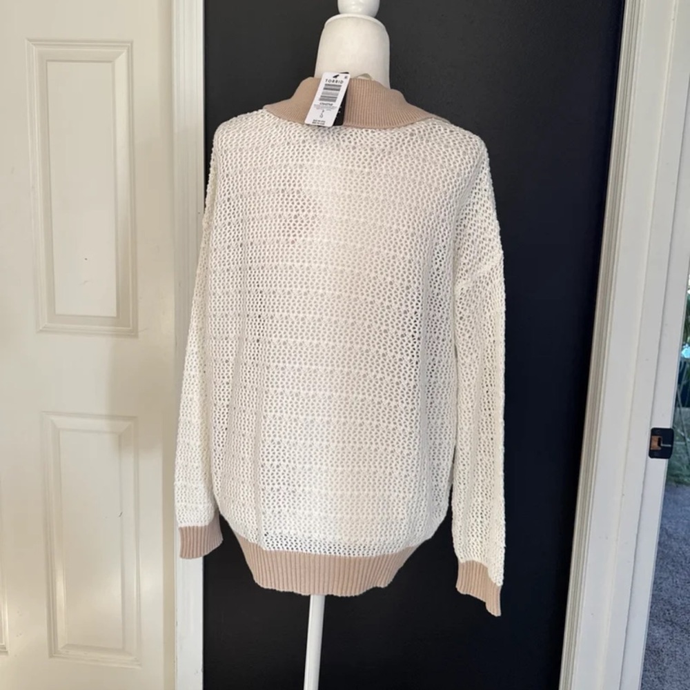 NWT TORRID Collared Pullover Sweater Ivory with Beige/Tan
size 0 or Large - Picture 10 of 12